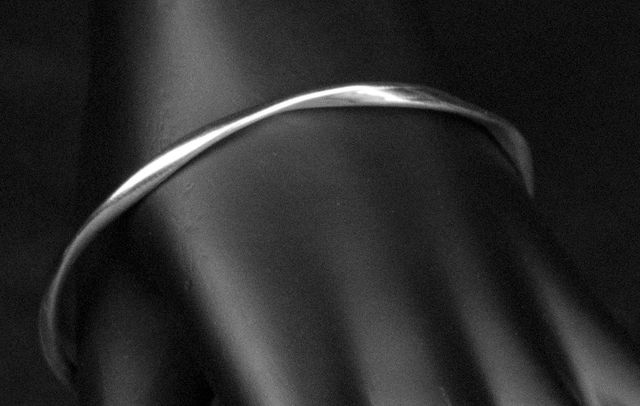 Silver Twisted Bangle - Oval Profile