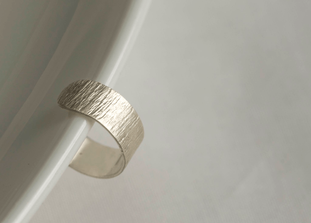 Silver Slimline Bark textured Ear Cuff