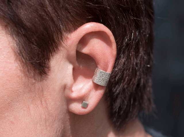 Silver Chunky "Arabesque" Ear Cuff