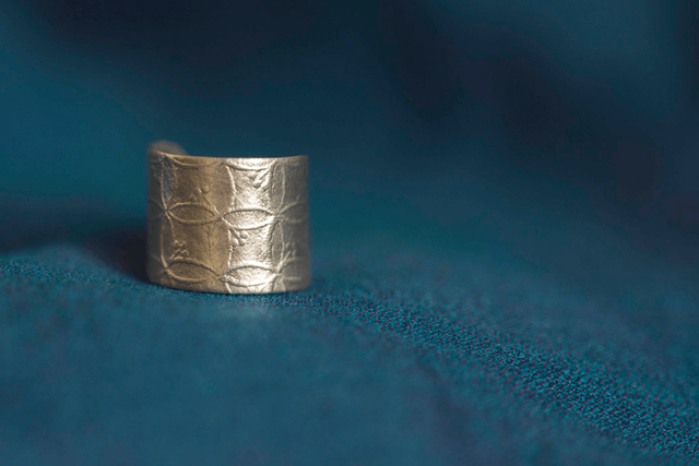 Silver Chunky "Geometric Leaf" Ear Cuff