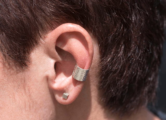 Silver Chunky "Arabesque" Ear Cuff
