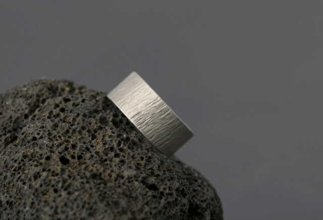 Silver Slimline Bark textured Ear Cuff