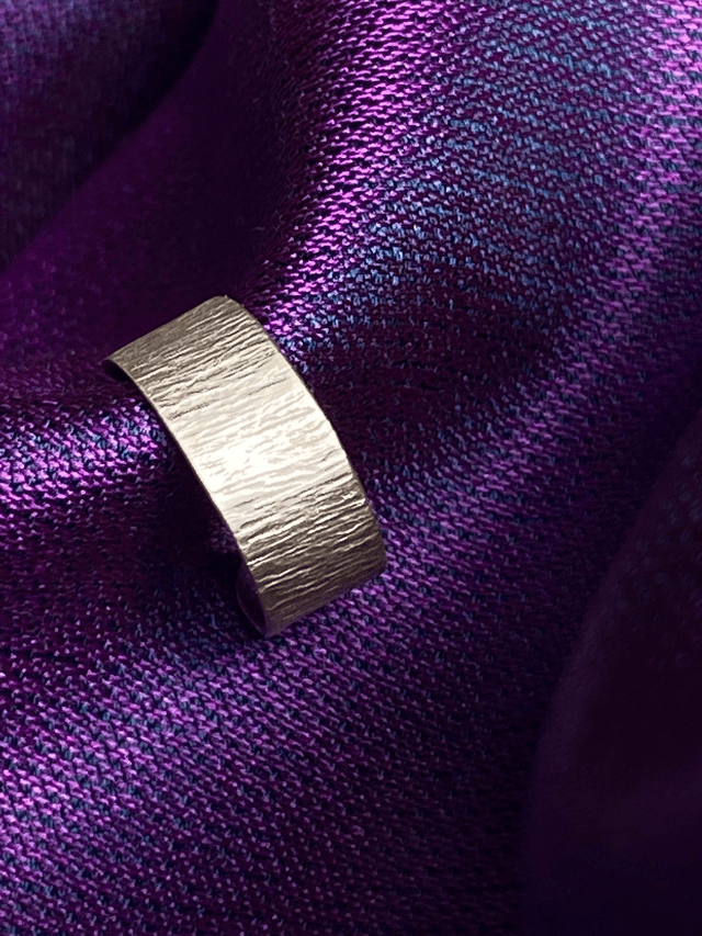 Silver Slimline Bark textured Ear Cuff