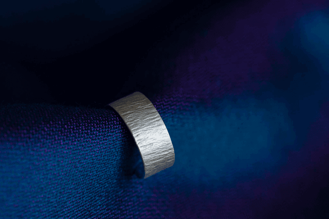 Silver Slimline Bark textured Ear Cuff